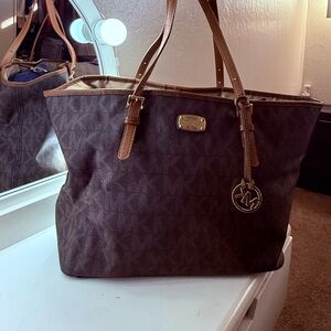 Michael Kors Tan Interior Tote